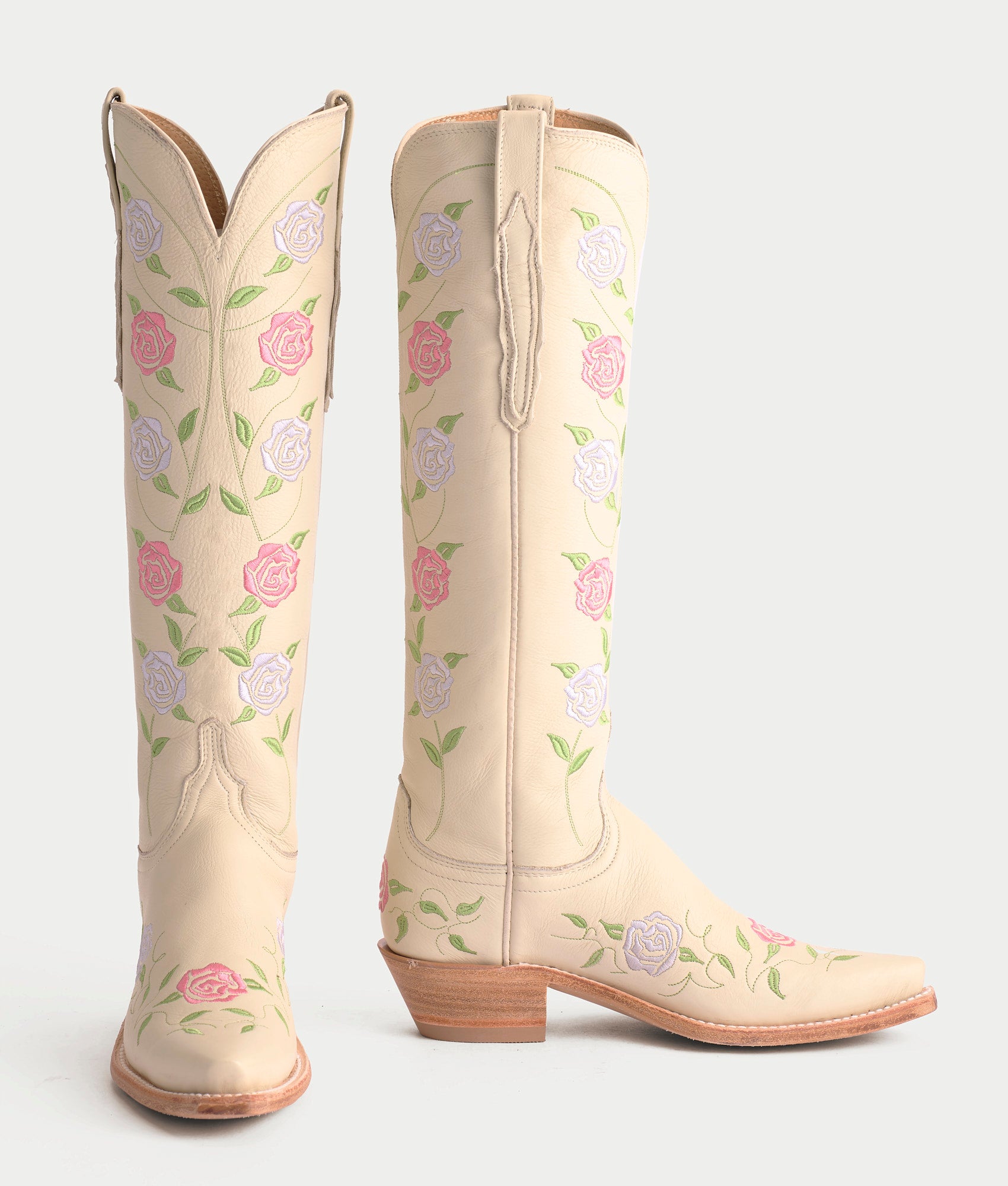 Priscilla In Bloom :: Glitz Cream - Image 2