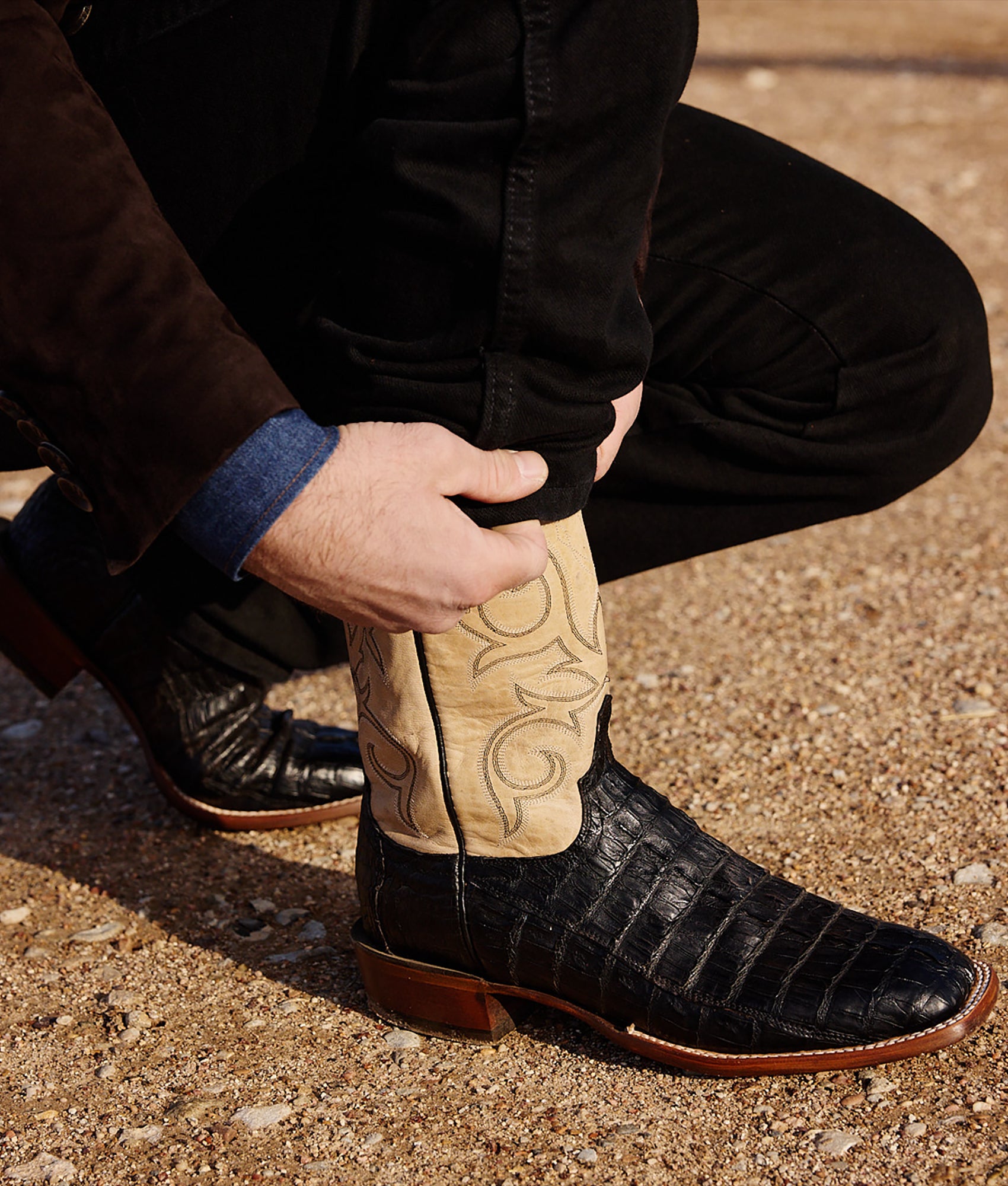 Haan :: Black + Pearl Bone - Image 2